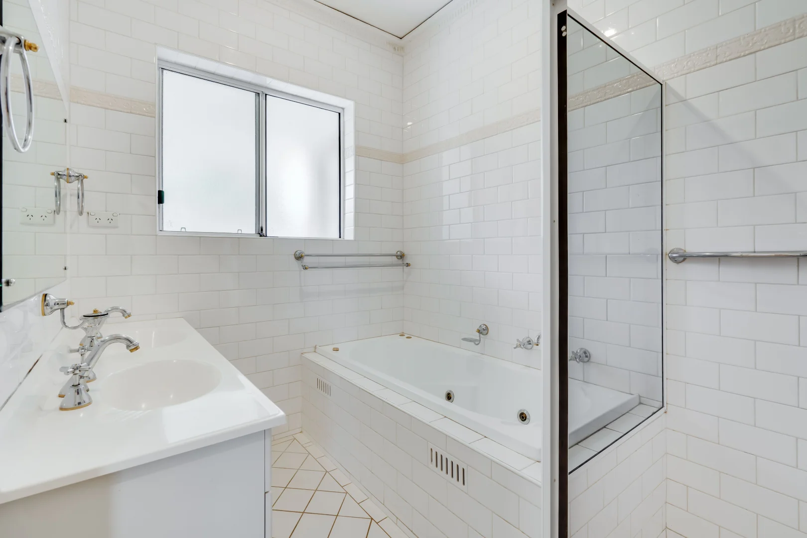 Additional image 10 of 299 Findon Road, Flinders Park SA 5025