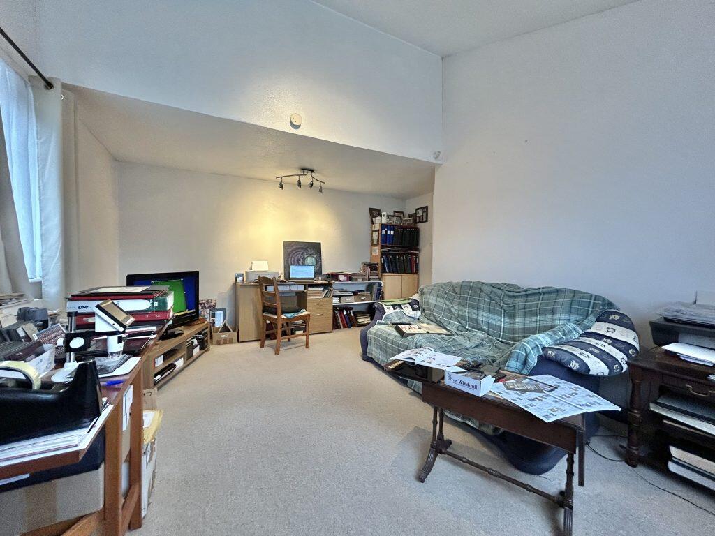 Rosebery Avenue, Yeovil, Somerset, BA21 photo 3