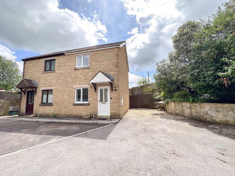 Millennium Close, Stoke St. Michael