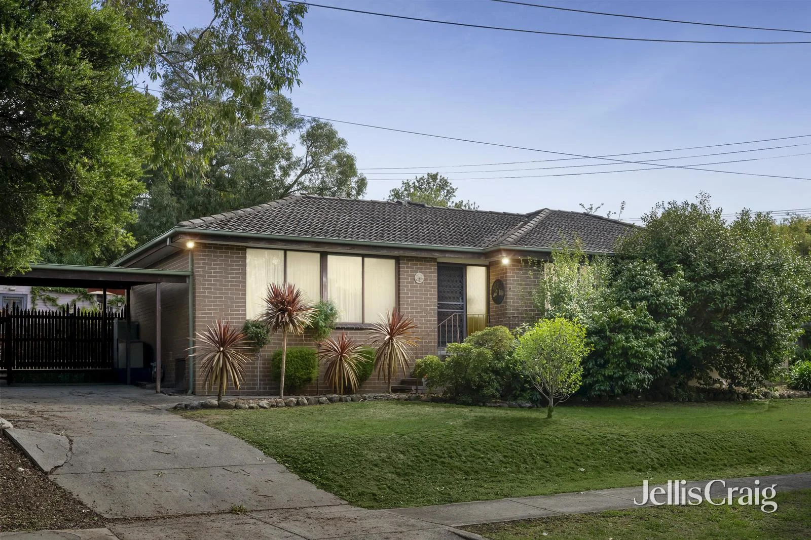 12 Orrong Road, Mooroolbark VIC 3138