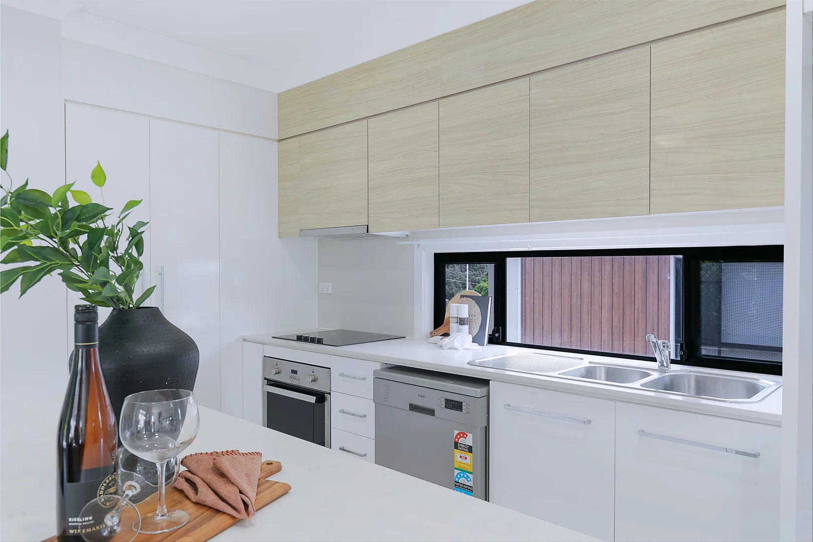 Additional image 7 of 8/819 Creek Road, Carindale QLD 4152