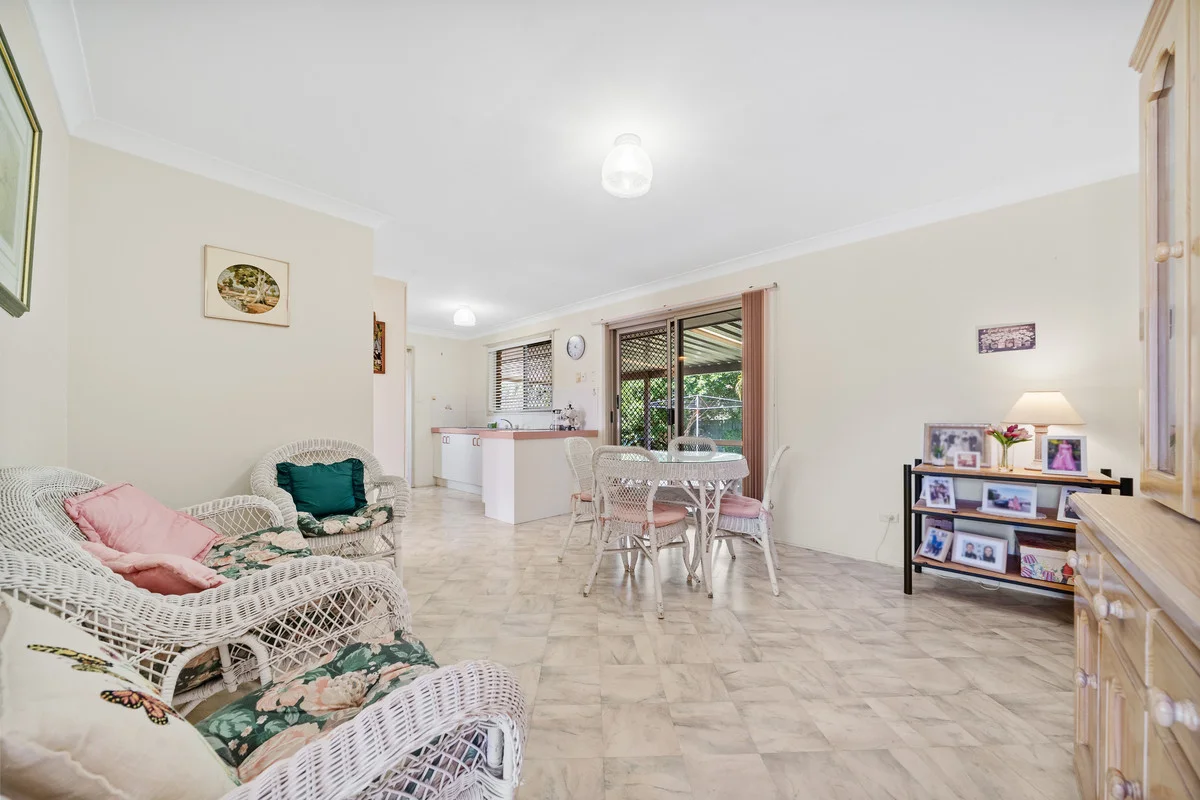 54 Brosnan Drive, Capalaba QLD 4157 photo 5