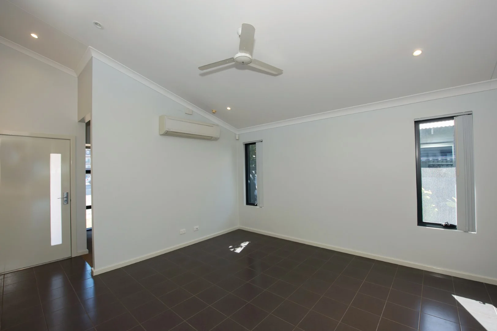 Additional image 3 of 15 Tharnda Road, Baynton WA 6714