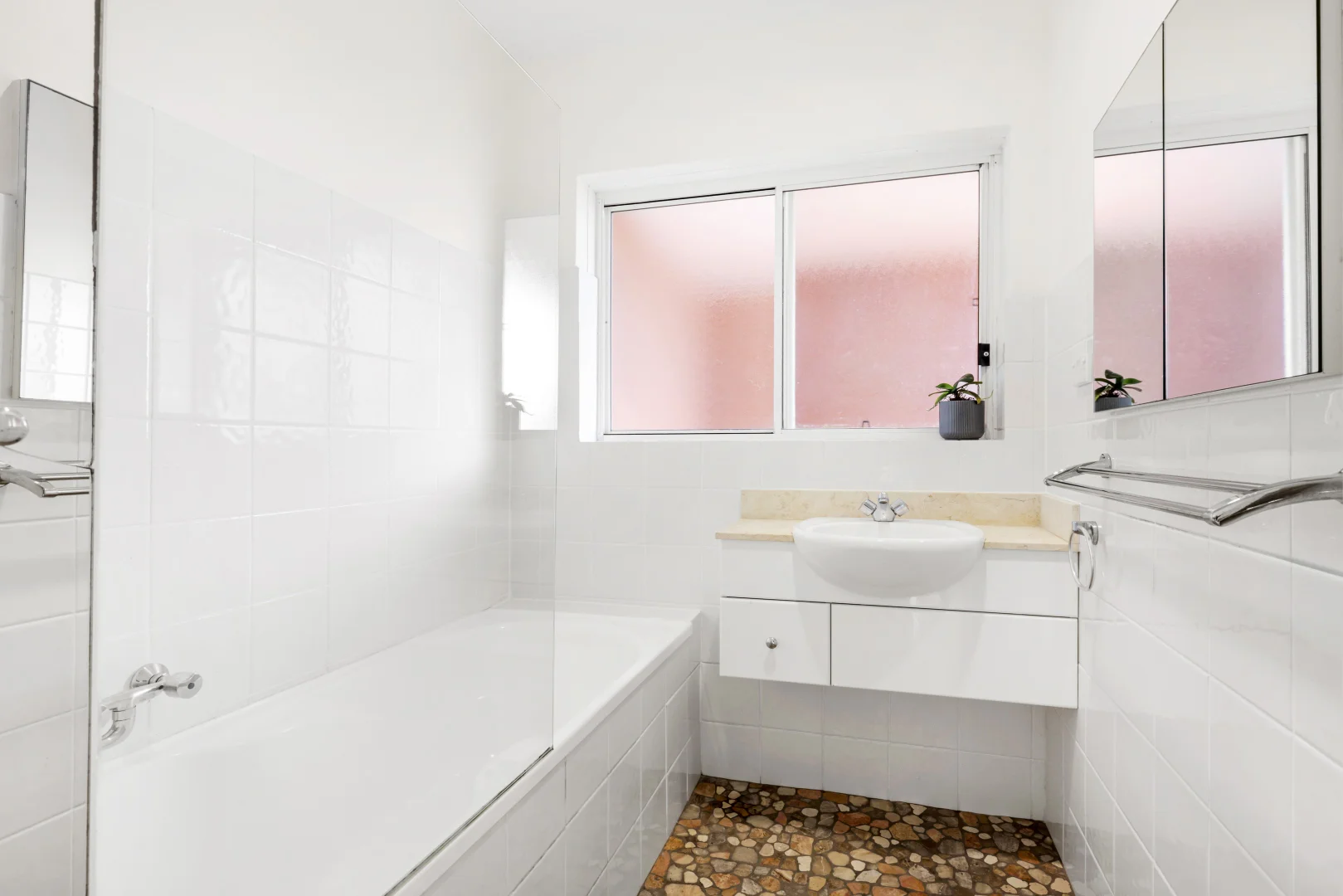 Additional image 7 of 3/3A Trickett Road, Woolooware NSW 2230