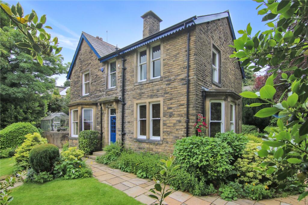 Falcon Cliffe, Steeton, BD20