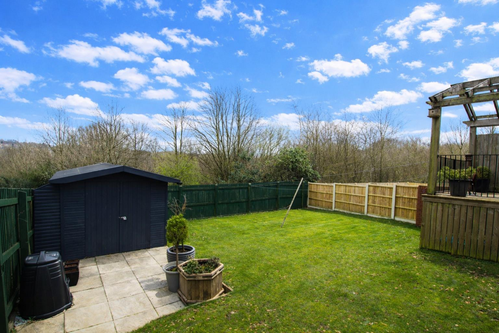 Kendall Close, Fernhurst Farm photo 3