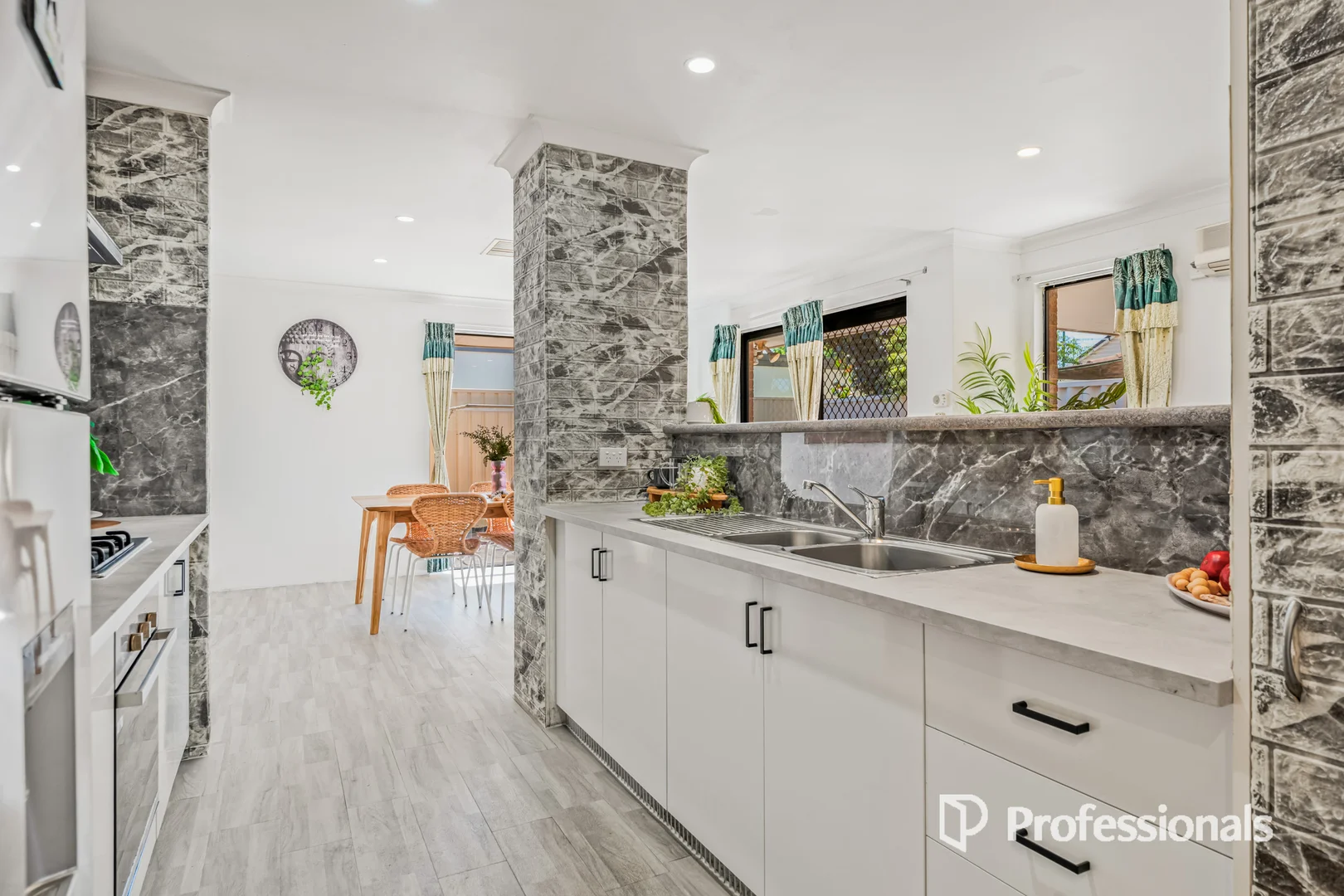 Additional image 10 of 215C Shepperton Road, East Victoria Park WA 6101