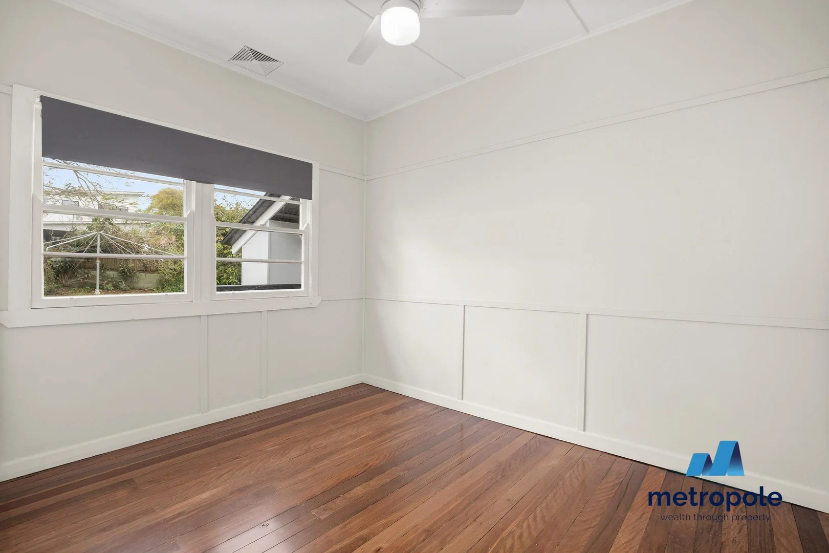 Additional image 8 of 24 Dobbie Street, Holland Park QLD 4121