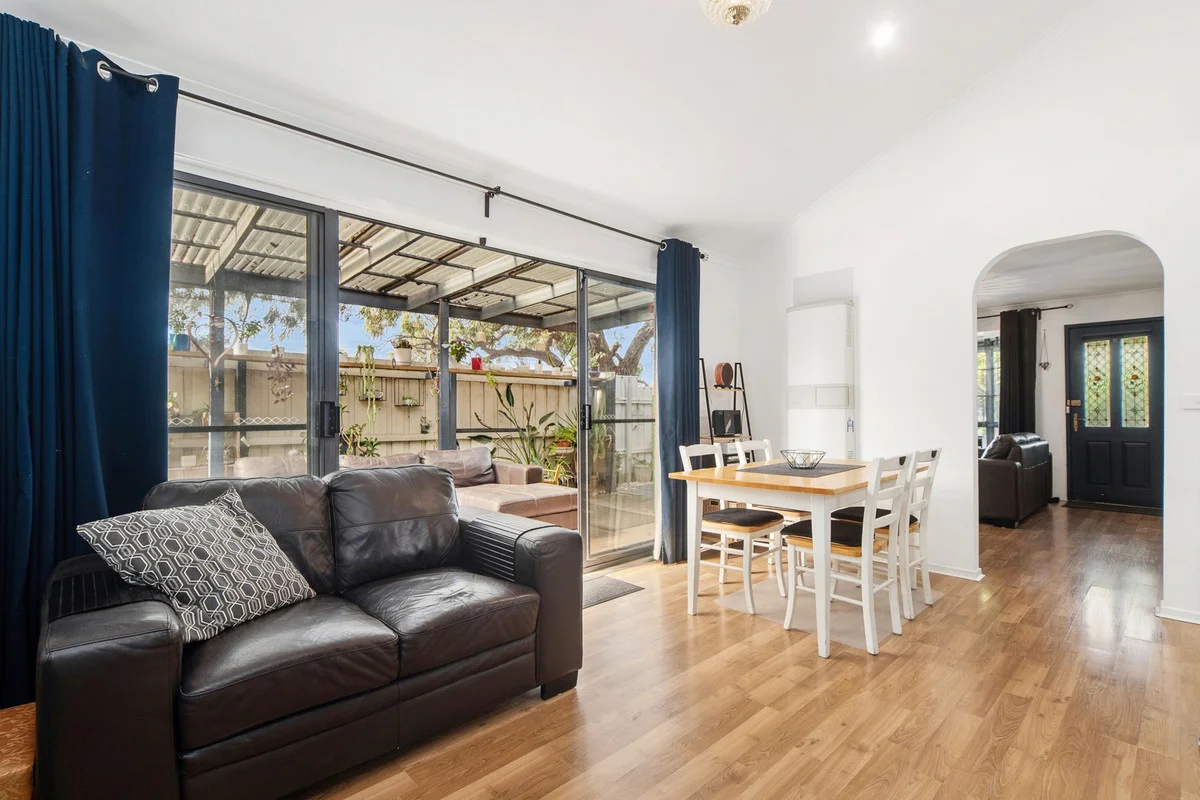 39 Hillview Drive, Carrum Downs VIC 3201