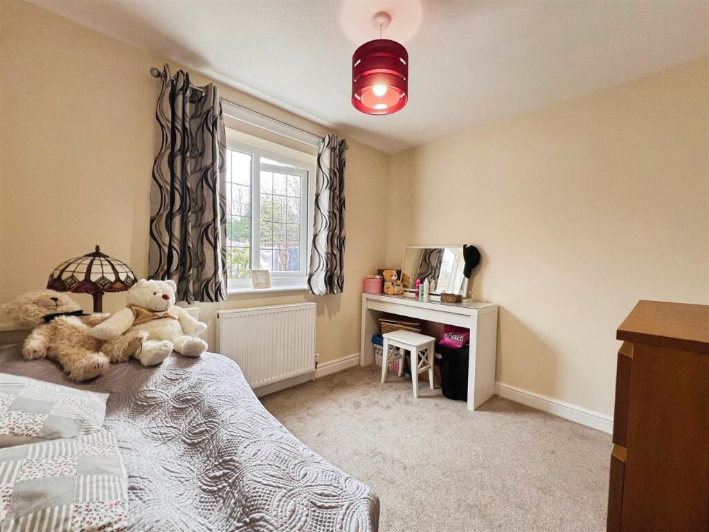 Additional image 16 of Hazelcroft, Bradford, BD2 3TH