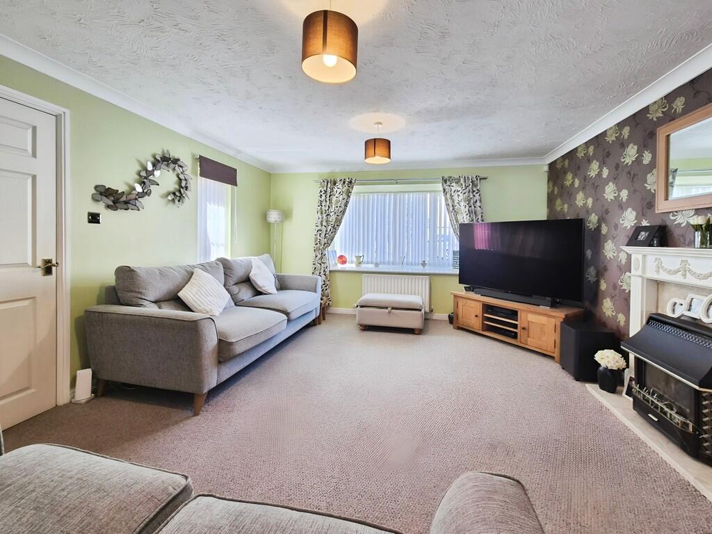 Additional image 17 of Foxglove Way, Yeovil
