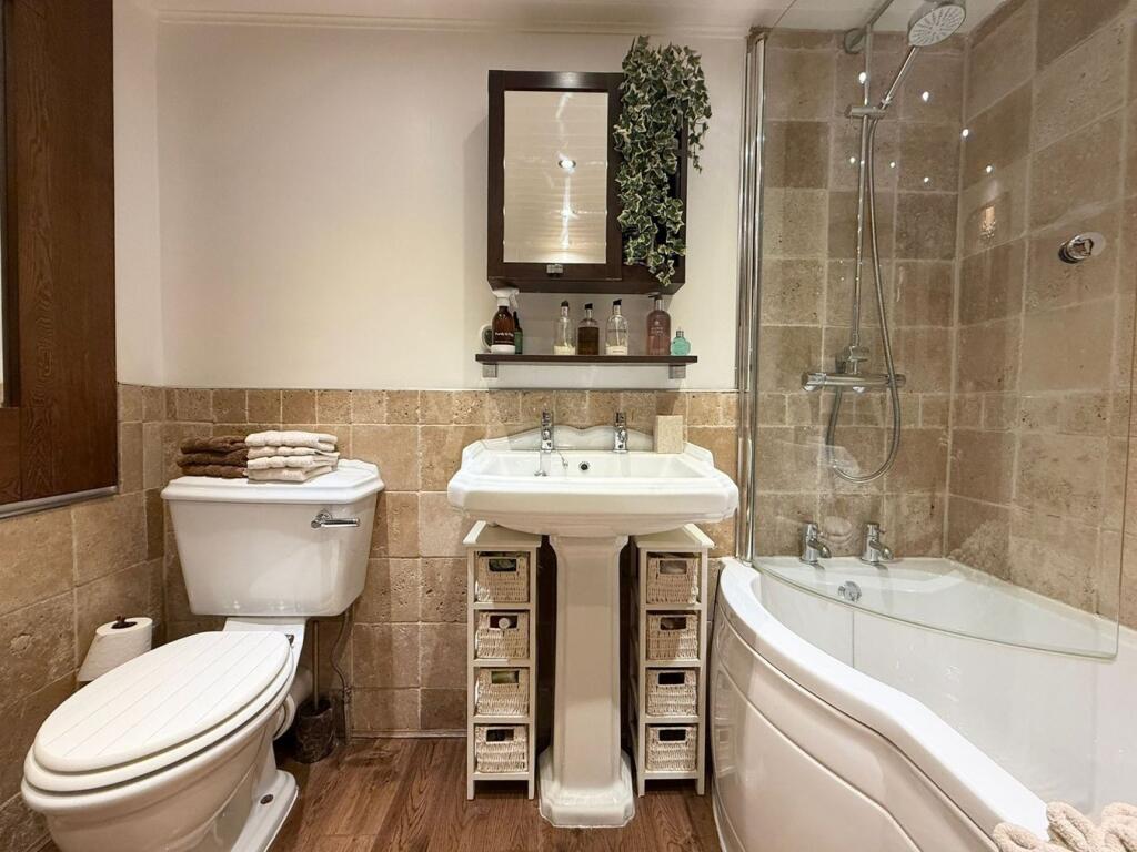 Additional image 10 of Glenview Grove, Nab Wood, Shipley, BD18