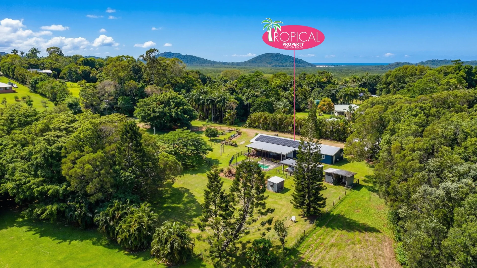 8 North Hull Road, Carmoo QLD 4852 photo 4