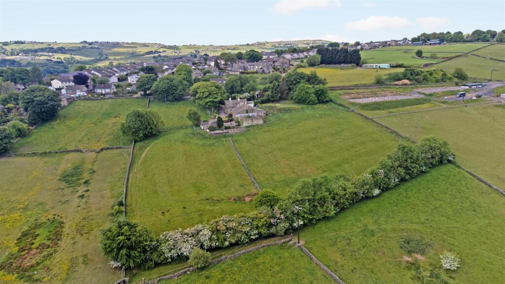 Additional image 22 of Storr Hall Farm, Cliffe Lane, Thornton, BD13 3QS