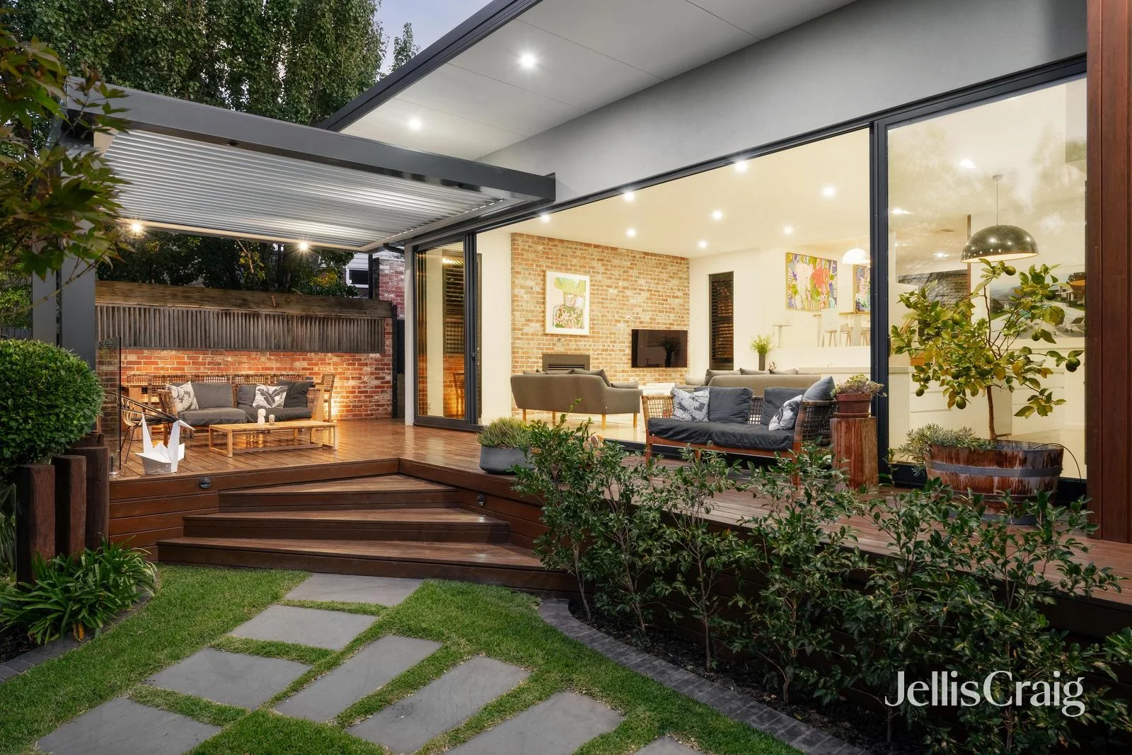 Additional image 18 of 116 Thompson Crescent, Research VIC 3095