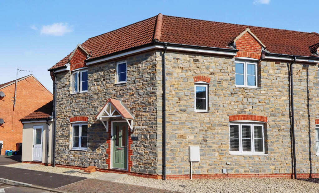 Sharpham Road, Glastonbury