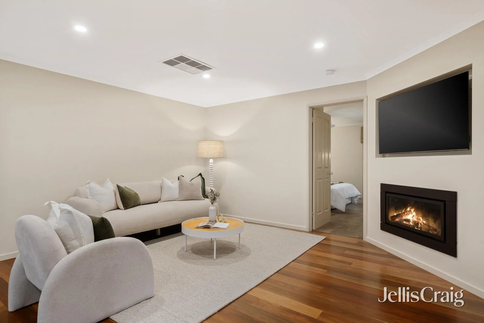 Additional image 2 of 70 Geoffrey Drive, Kilsyth VIC 3137