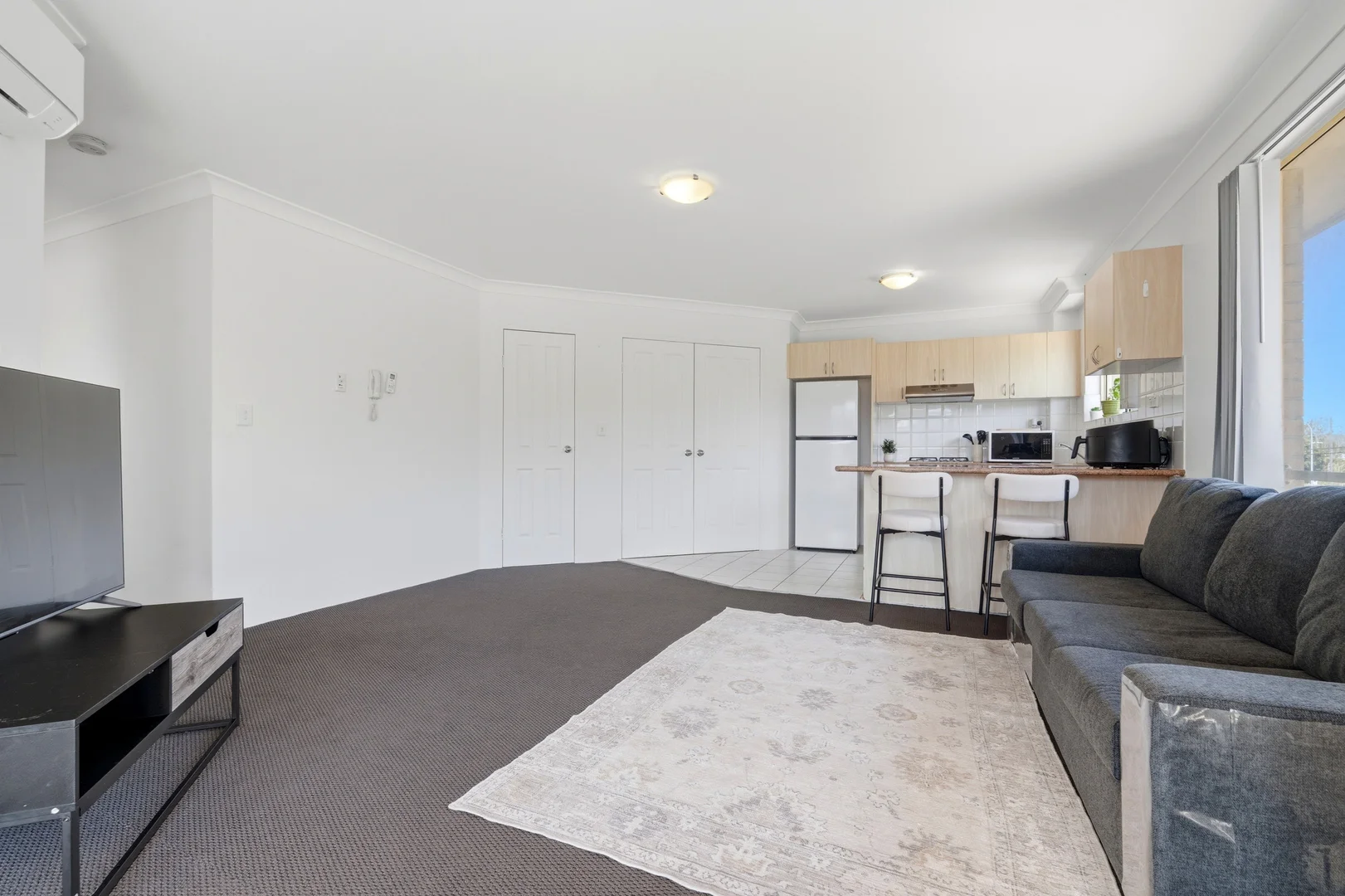 Additional image 5 of 6/35 Central Coast Highway, West Gosford NSW 2250