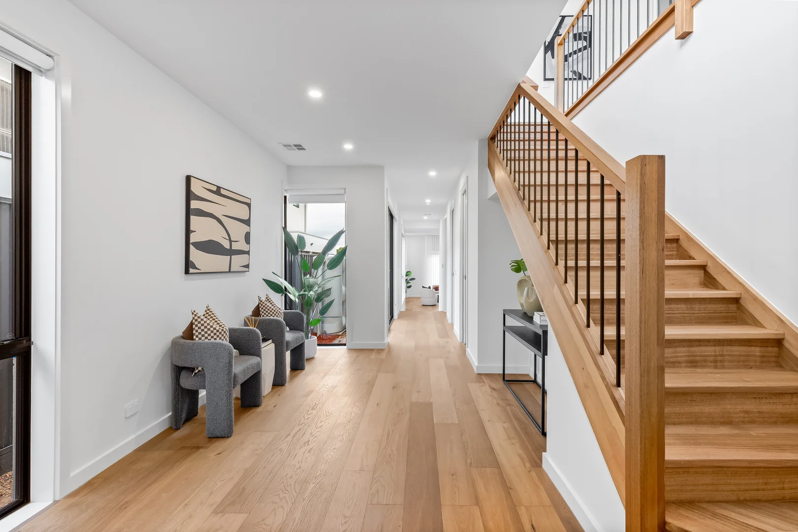 Additional image 12 of 3/8 Malinda Way, Croydon South VIC 3136