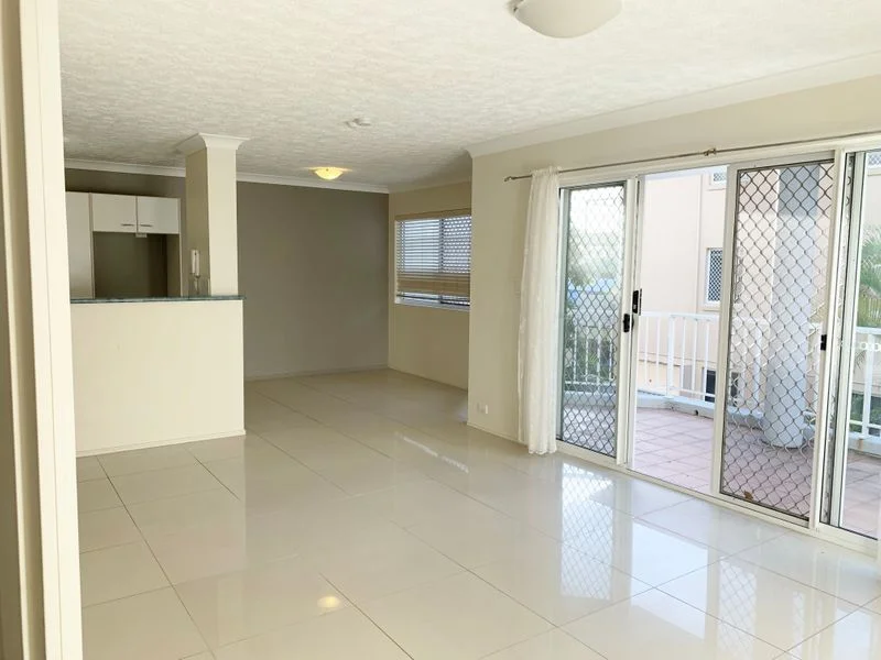 3/10 Jubilee Avenue, Broadbeach QLD 4218