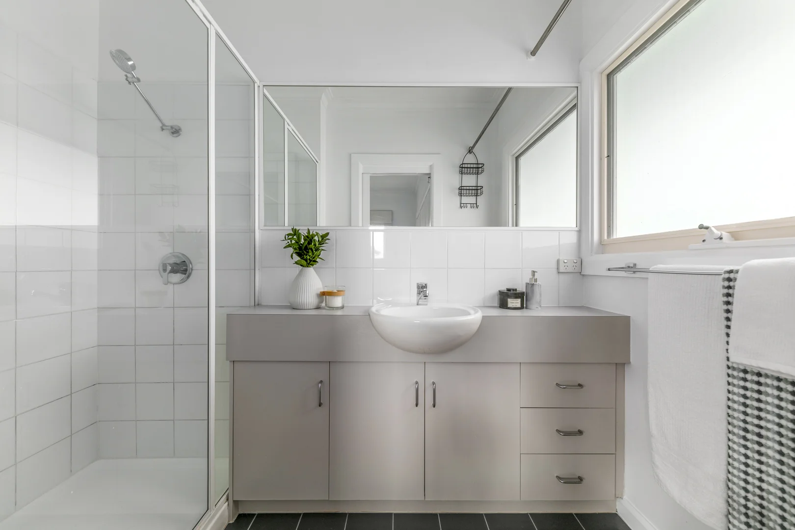 Additional image 19 of 2/6 Railway Street South, Altona VIC 3018