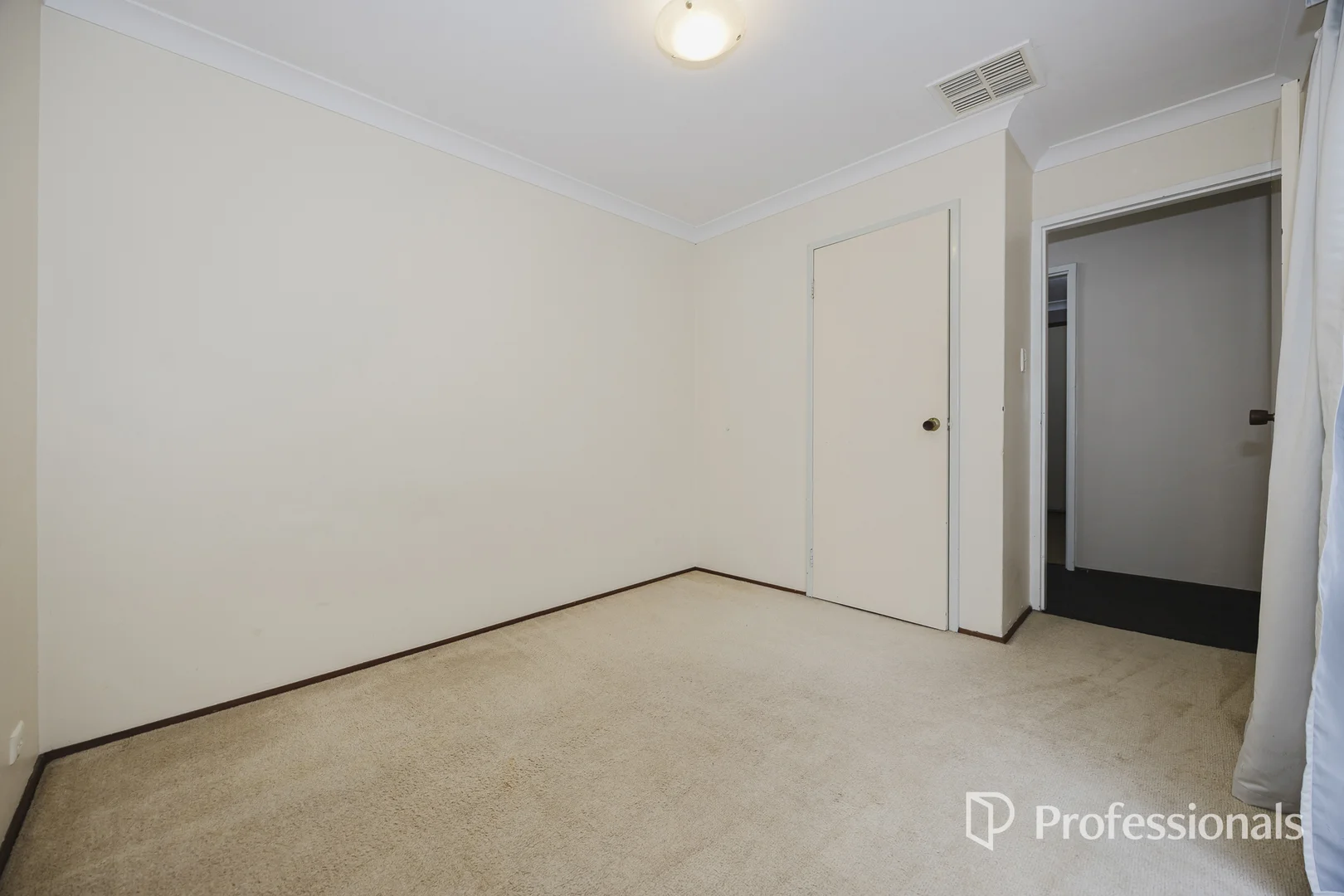 Additional image 17 of 37 Jacaranda Drive, Ballajura WA 6066
