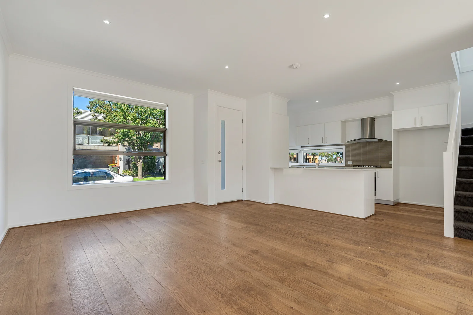 Additional image 3 of 62 Grattan Cove, Craigieburn VIC 3064