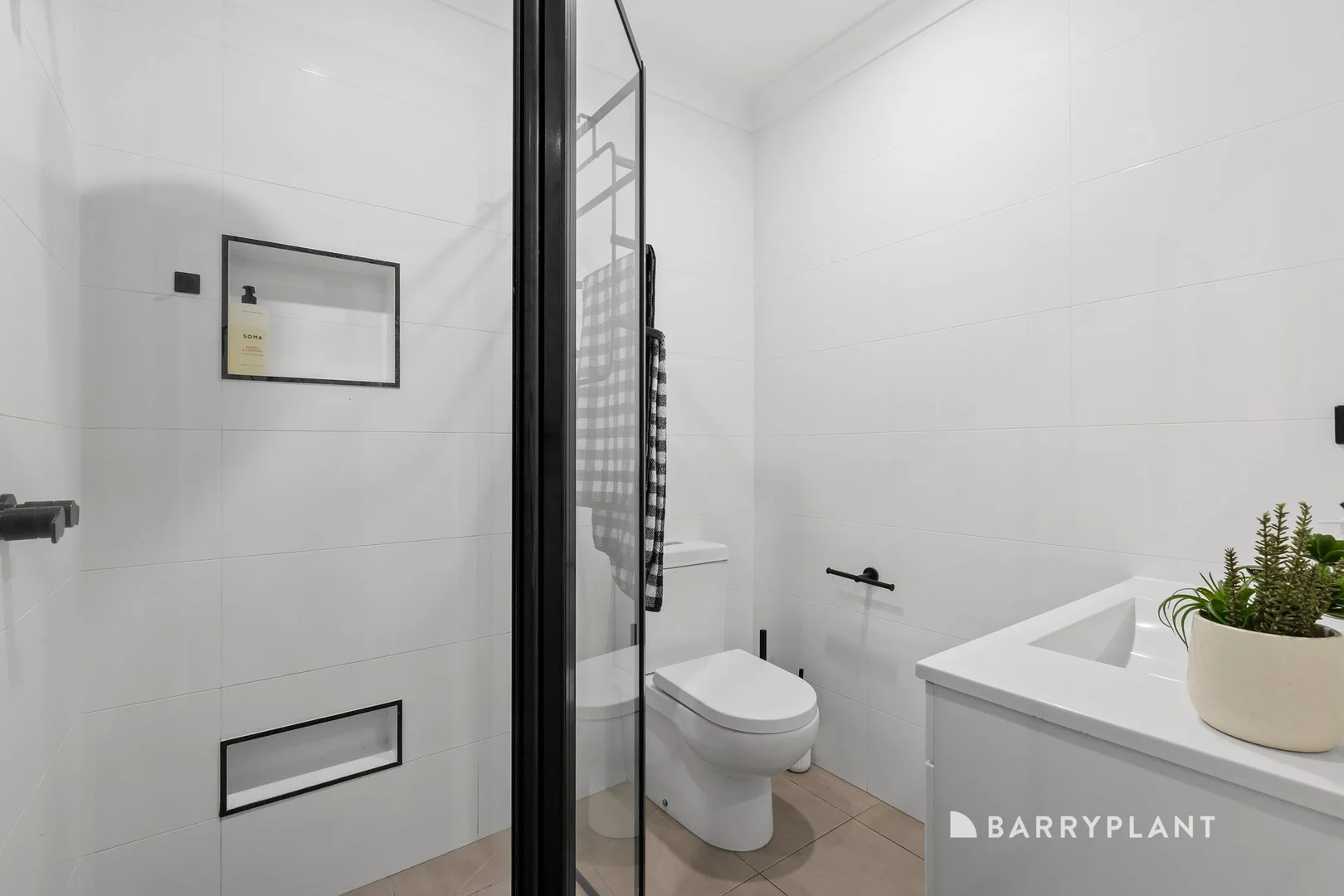 Additional image 9 of 1 Hawthorn Court, Mill Park VIC 3082