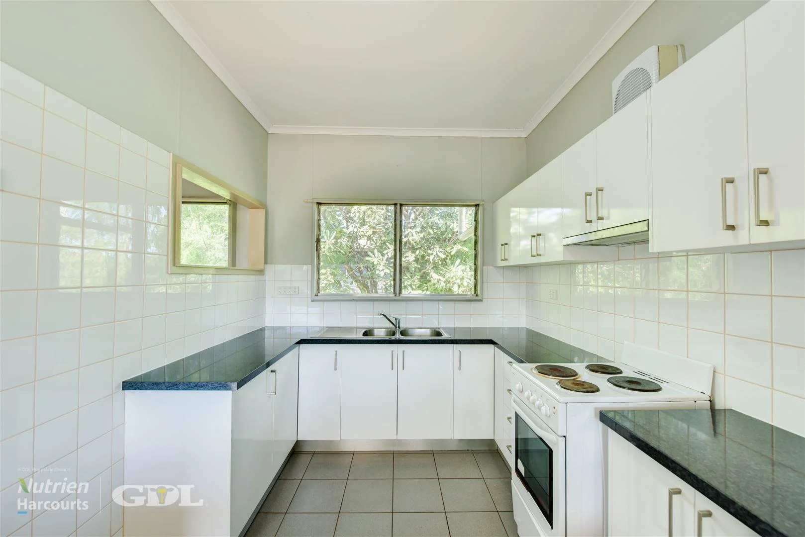 7 Heron Crescent, Katherine NT 0850 photo 5