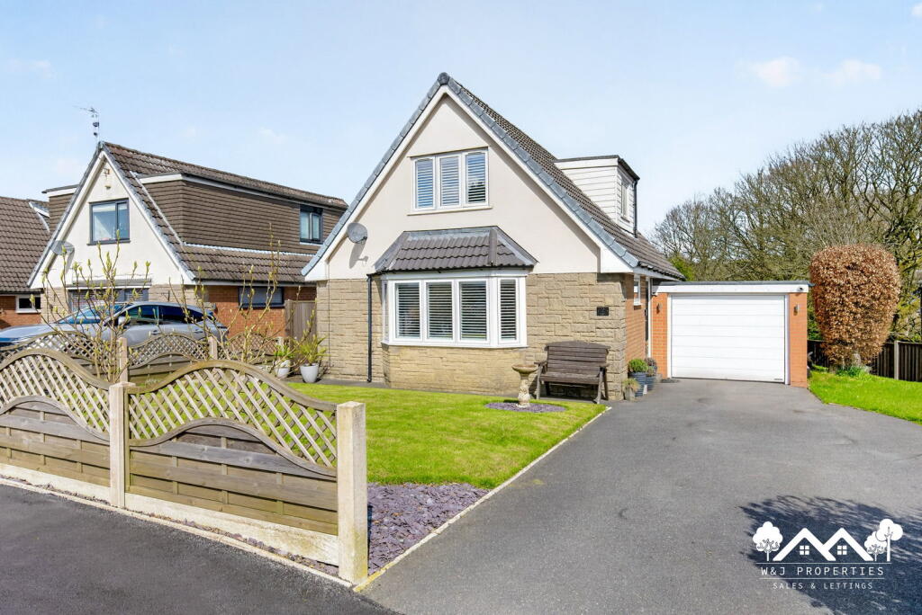 Kings Drive, Hoddlesden, Darwen, BB3 3RB