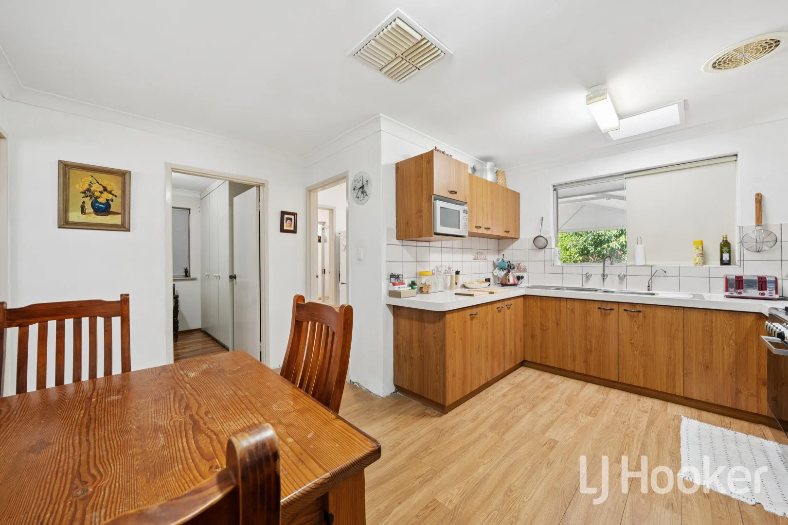 Additional image 7 of 37B Ravenhill Road, Thornlie WA 6108