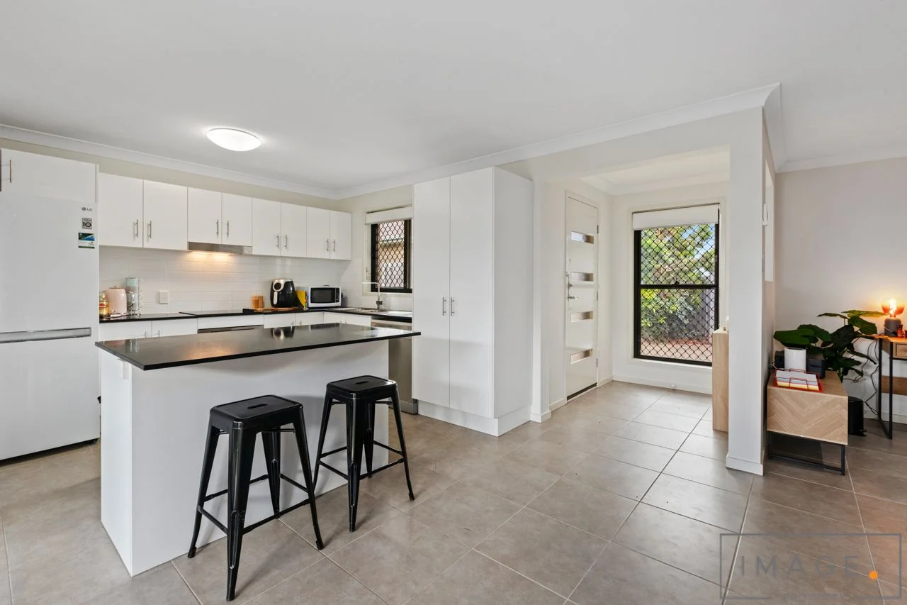 103 Reif Street, Flinders View QLD 4305 photo 4