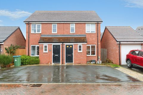 Woodpecker Close, Coventry, West Midlands CV3