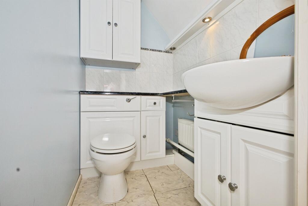 Additional image 10 of Burroughes Avenue, Yeovil