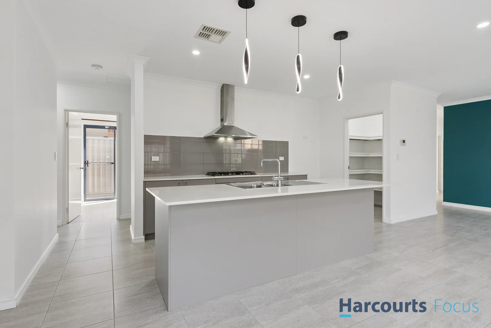 Additional image 15 of 21 Massicot Road, Treeby WA 6164