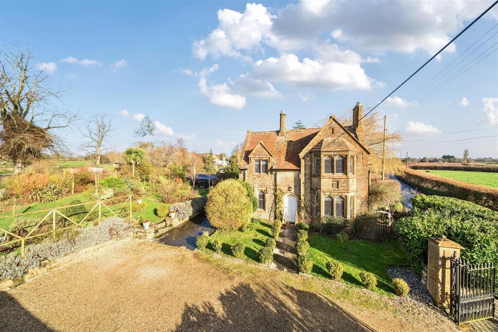 Additional image 17 of Yeovil Road, East Coker, Yeovil