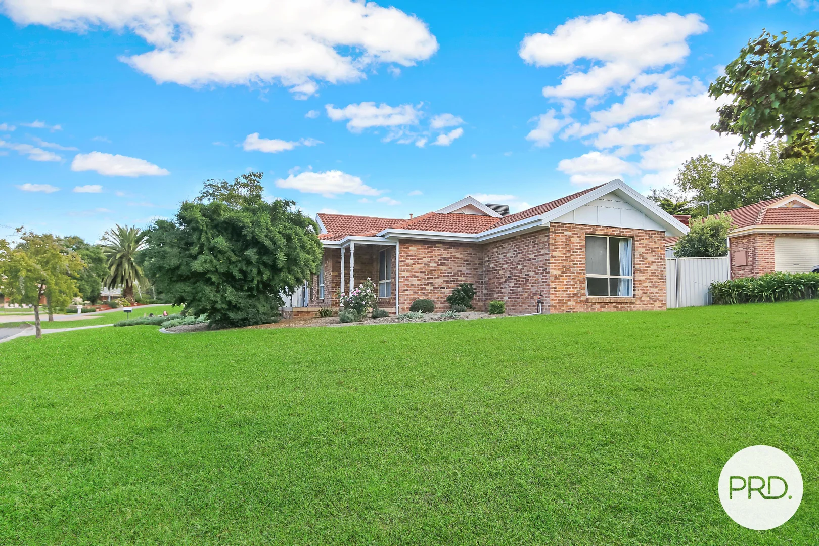 81 Crawshaw Crescent, Glenroy NSW 2640 photo 3