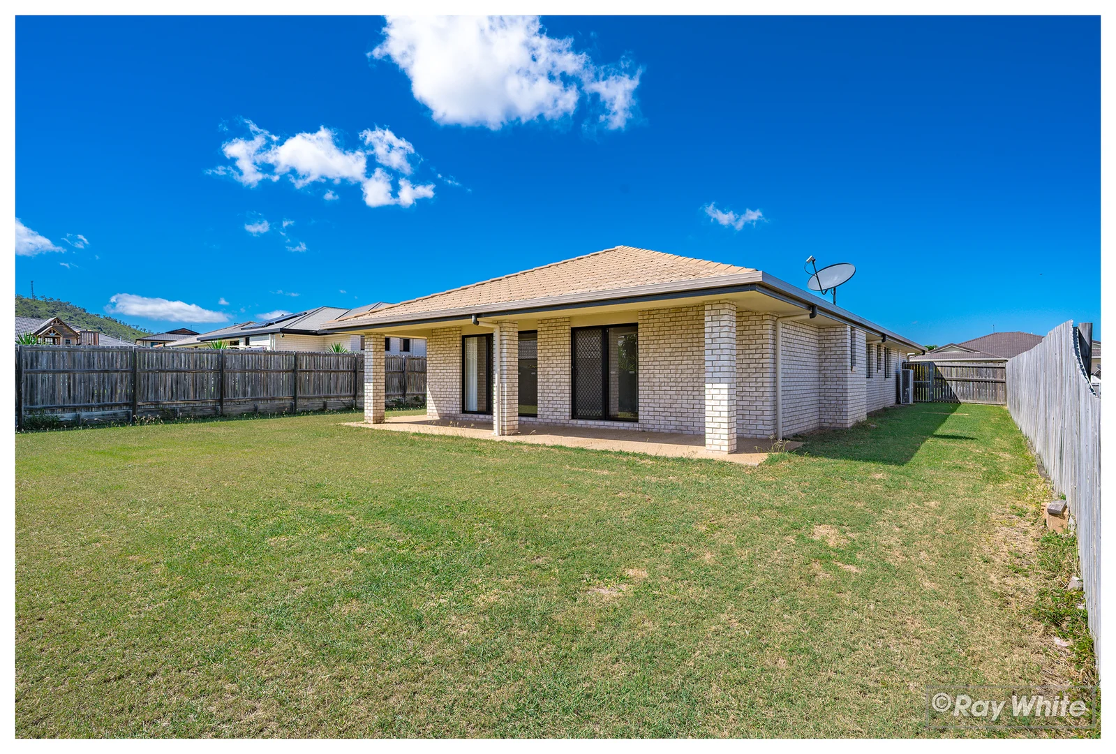 Additional image 30 of 16 Kildare Crescent, Parkhurst QLD 4702