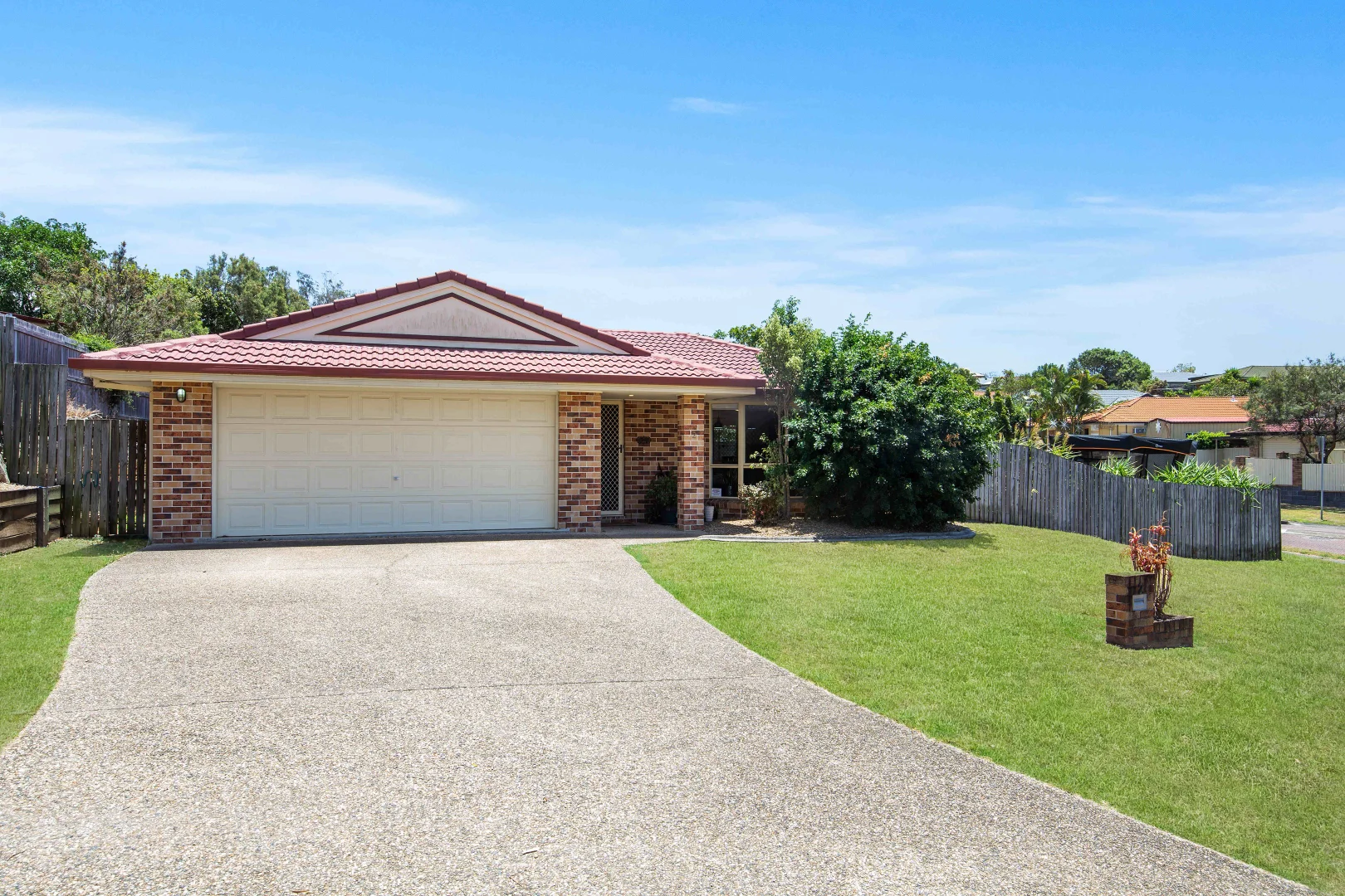 Additional image 12 of 2 Violin Place, Arana Hills QLD 4054