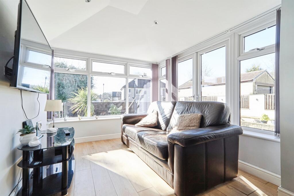Additional image 8 of Glenaire Drive, Baildon, Shipley