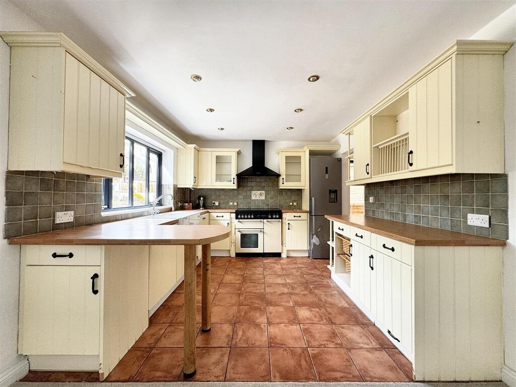 Additional image 4 of Meadow View, Radstock