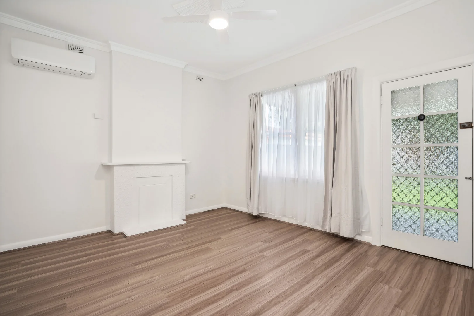 216 Robin Rd, Semaphore SA 5019 photo 5