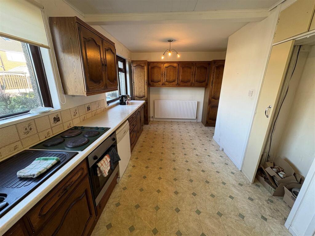 Additional image 6 of Wyke Crescent, Wyke, Bradford