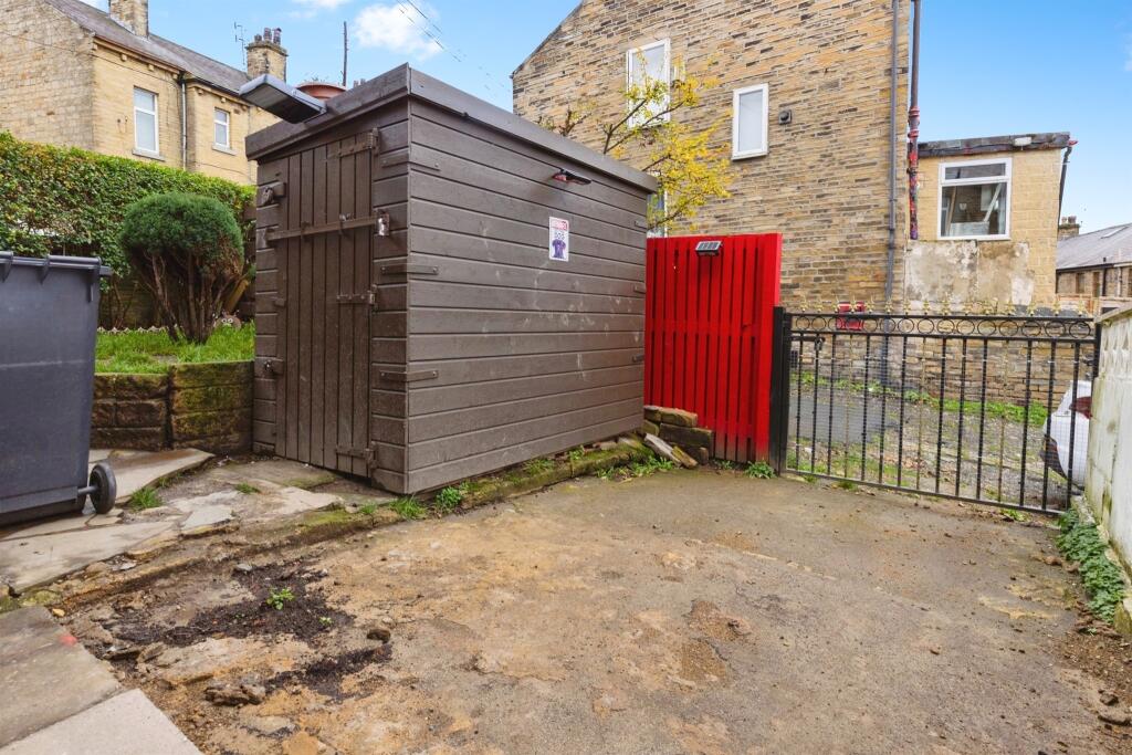 Additional image 4 of Rosebery Avenue, Shipley