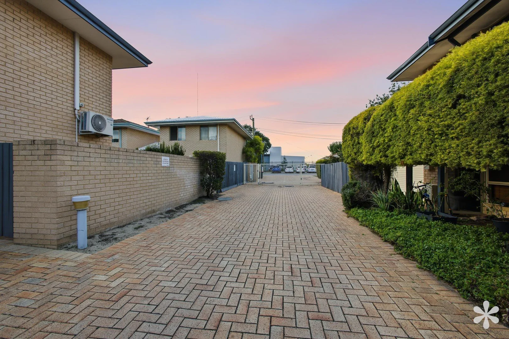 Additional image 15 of 8/17 Cayley Street, Glendalough WA 6016