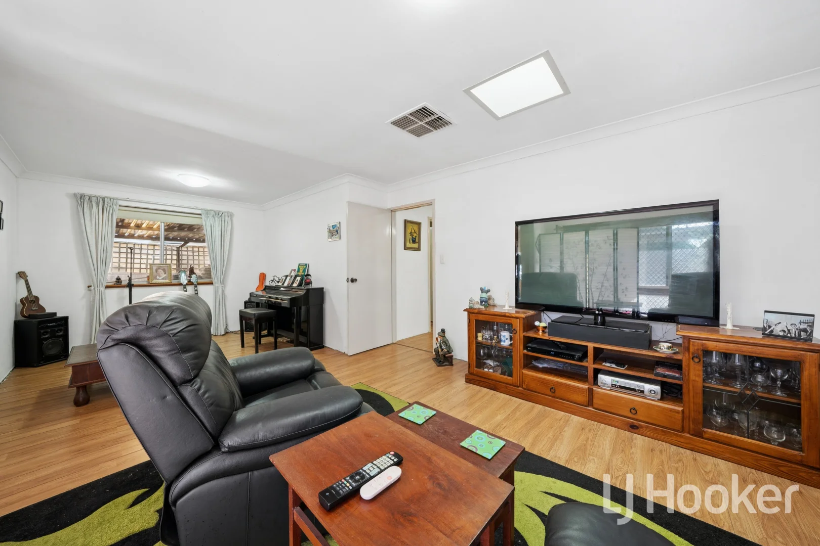 Additional image 4 of 37B Ravenhill Road, Thornlie WA 6108