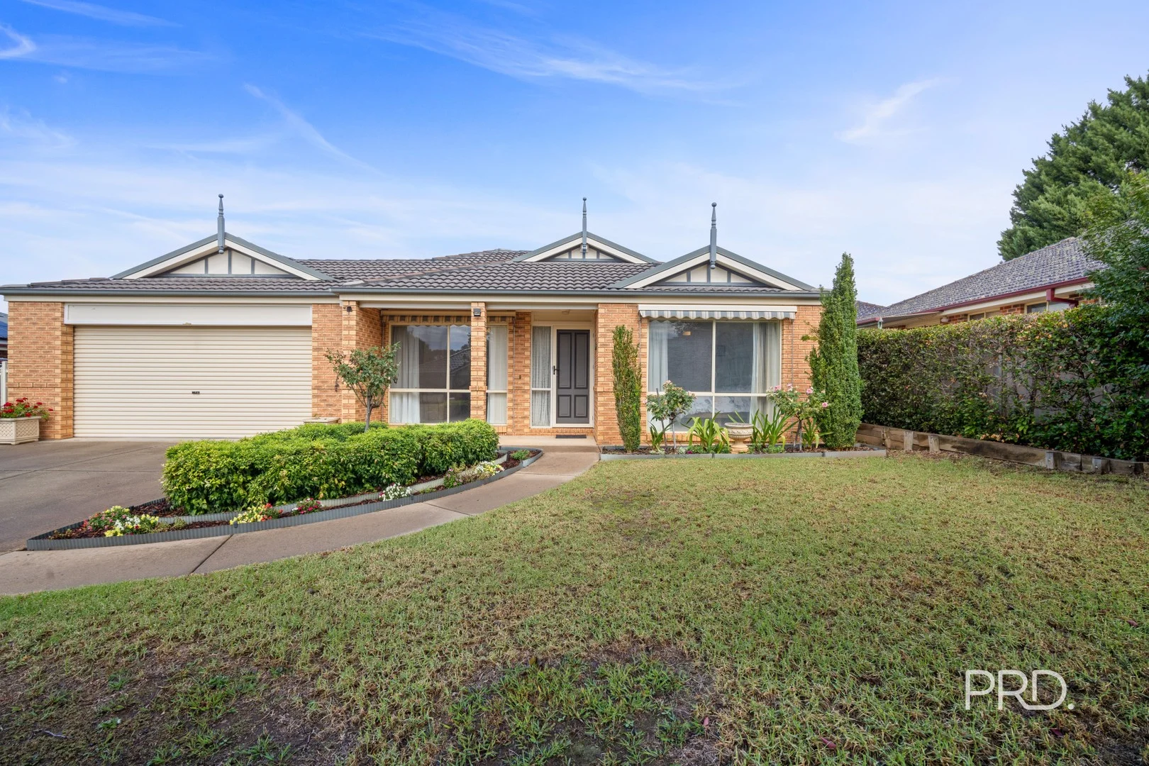 14 Yeomans Place, Kooringal NSW 2650