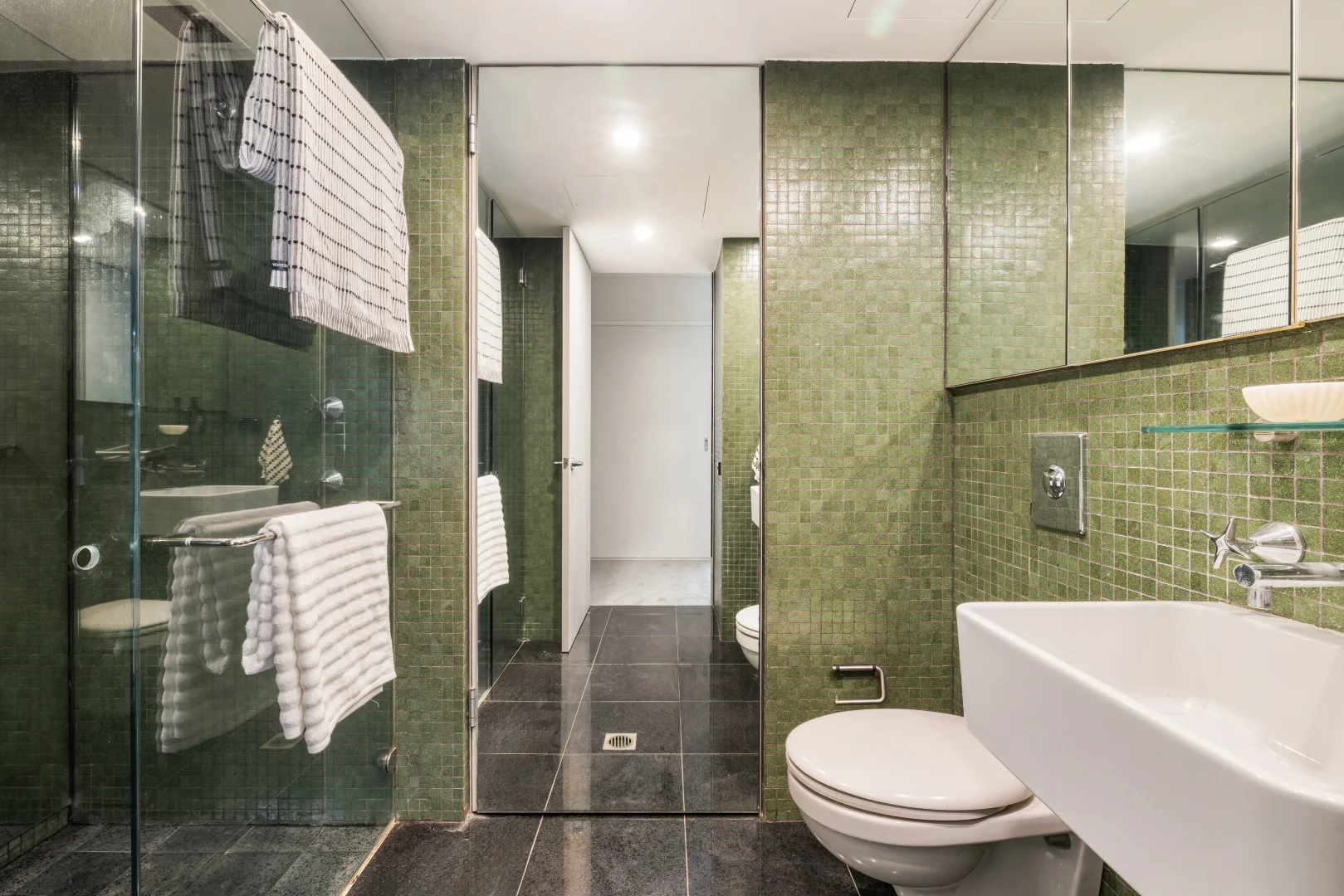 Additional image 16 of 307/50-58 Macleay Street, Elizabeth Bay NSW 2011