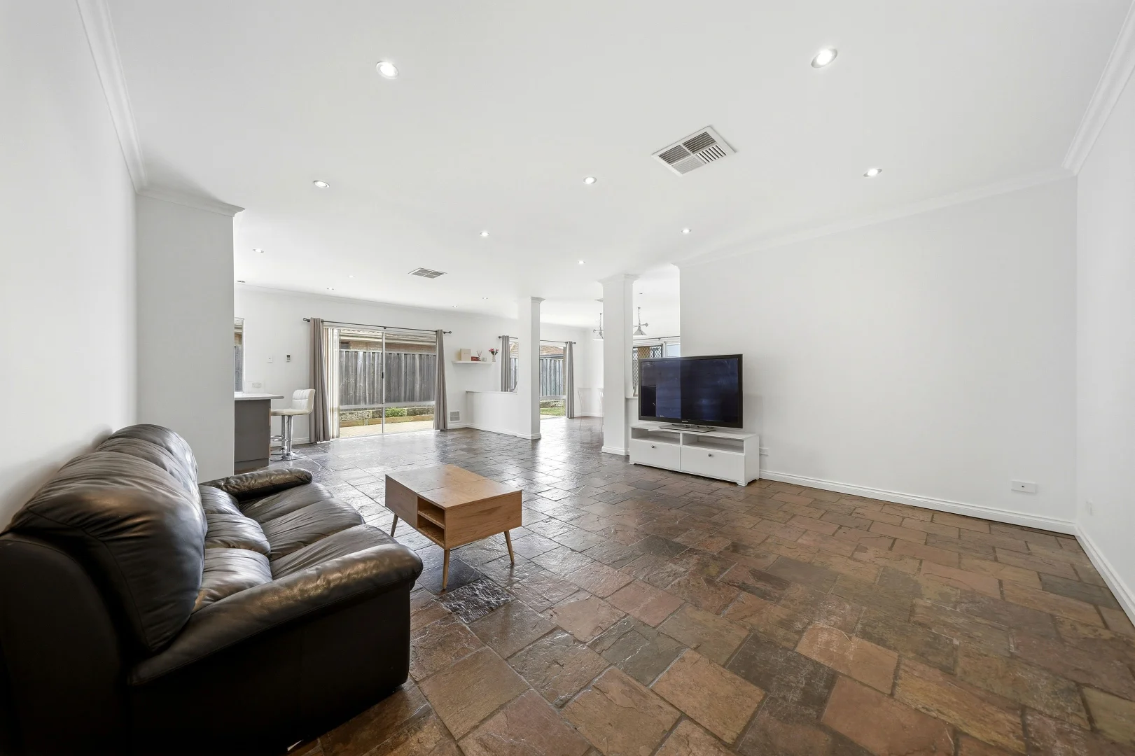 Additional image 11 of 24 Farmaner Parkway, Ellenbrook WA 6069