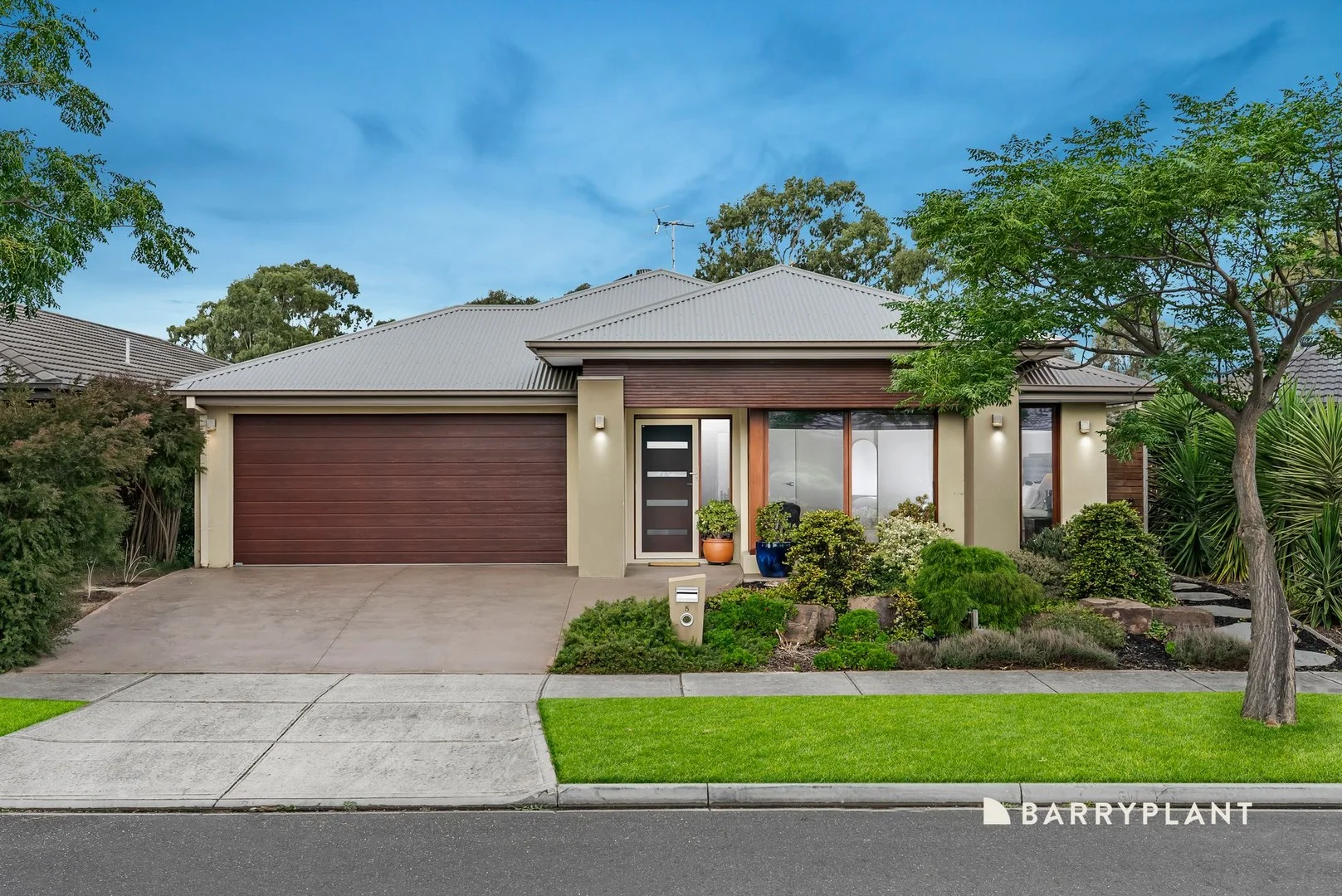 5 Hicus Drive, Doreen VIC 3754